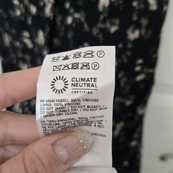 Reformation Gaelle Dress Lucien Black White Ruffle Flutter Sleeves Off Shoulder - Picture 11 of 16